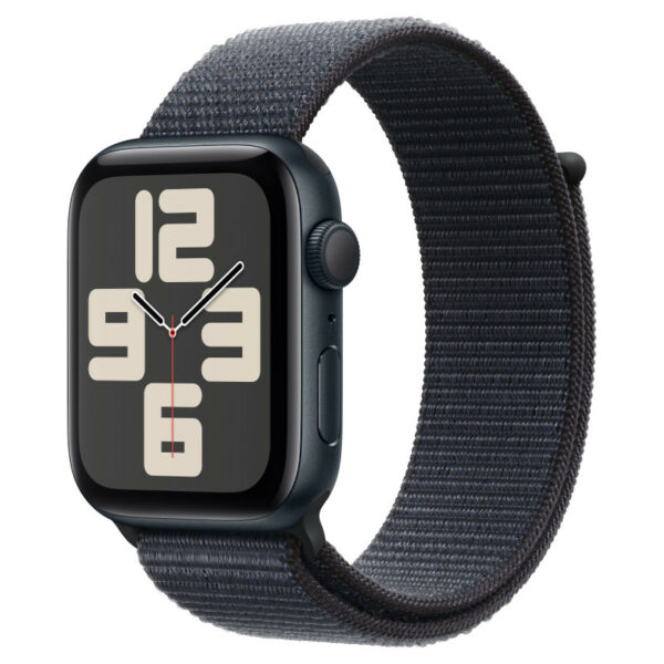 Apple Watch SE 3, 40 мм корпус из алюминия цвета Темная ночь, спортивный ремешок цвета темная ночь