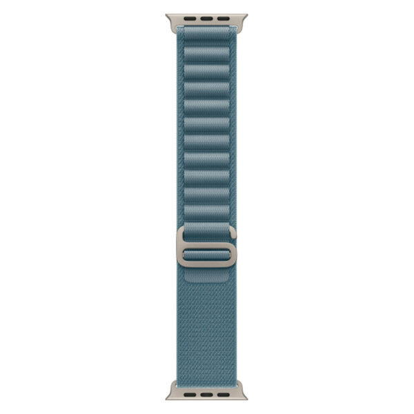 Apple Watch Ultra 3, 49 мм корпус из титана, ремешок Trail синего цвета